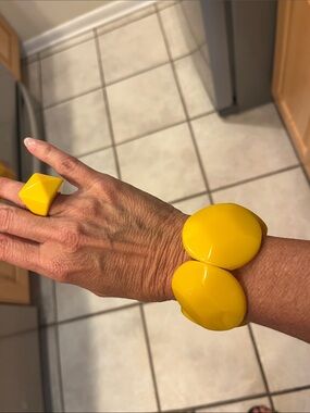 Bold Yellow Resin Statement Bracelet and Ring Set